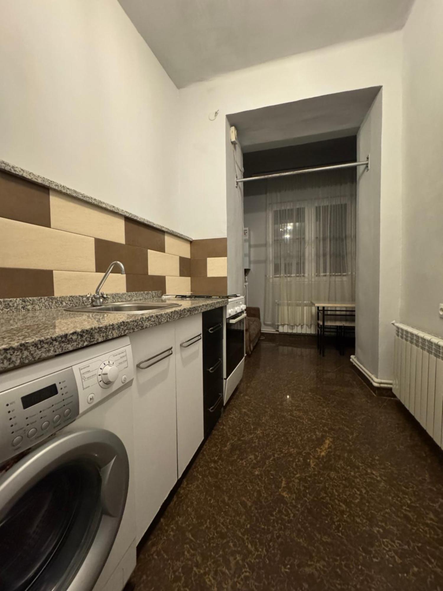 Apartments On Paronyan 15 เยเรวาน ภายนอก รูปภาพ