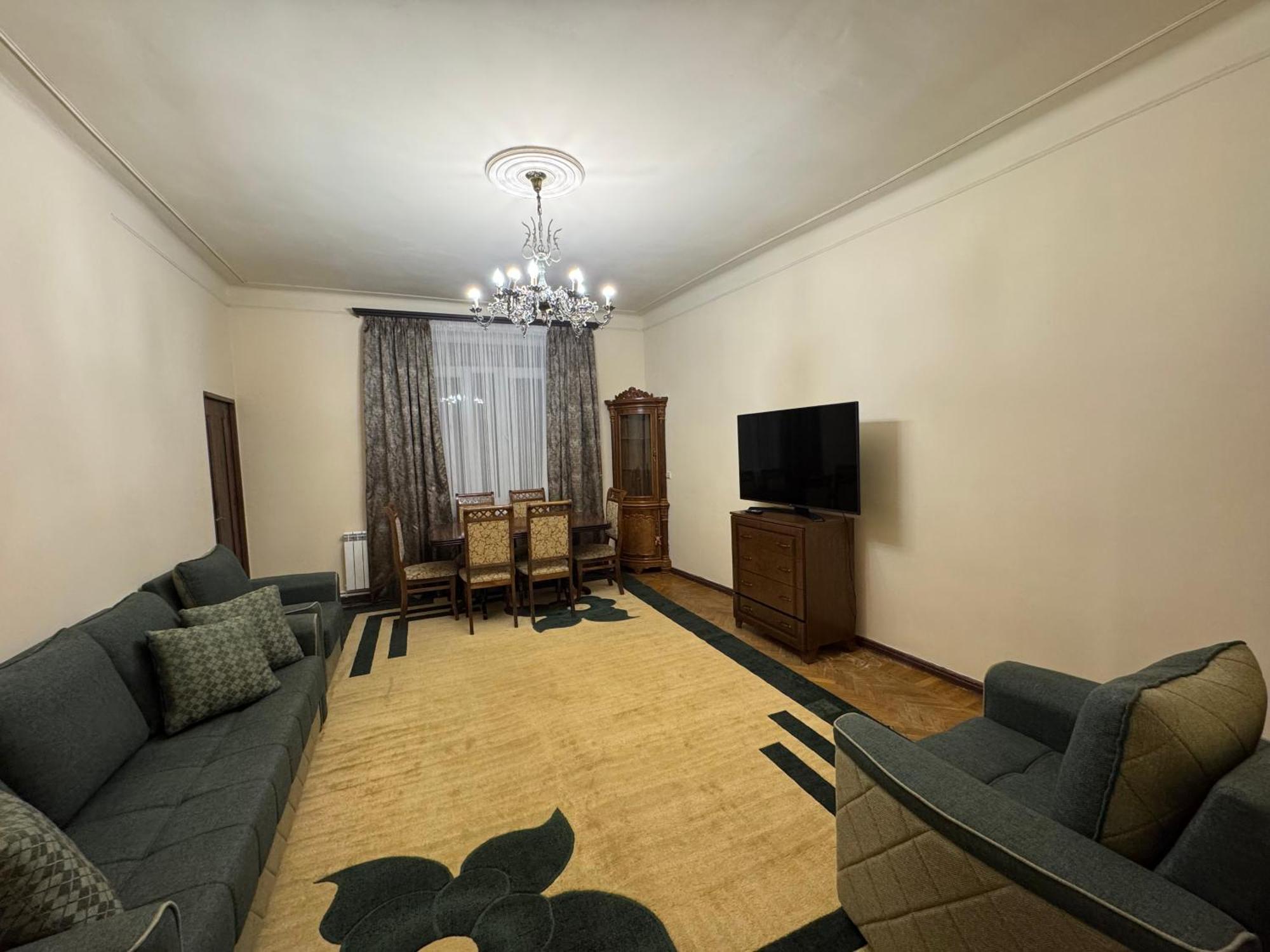 Apartments On Paronyan 15 เยเรวาน ภายนอก รูปภาพ