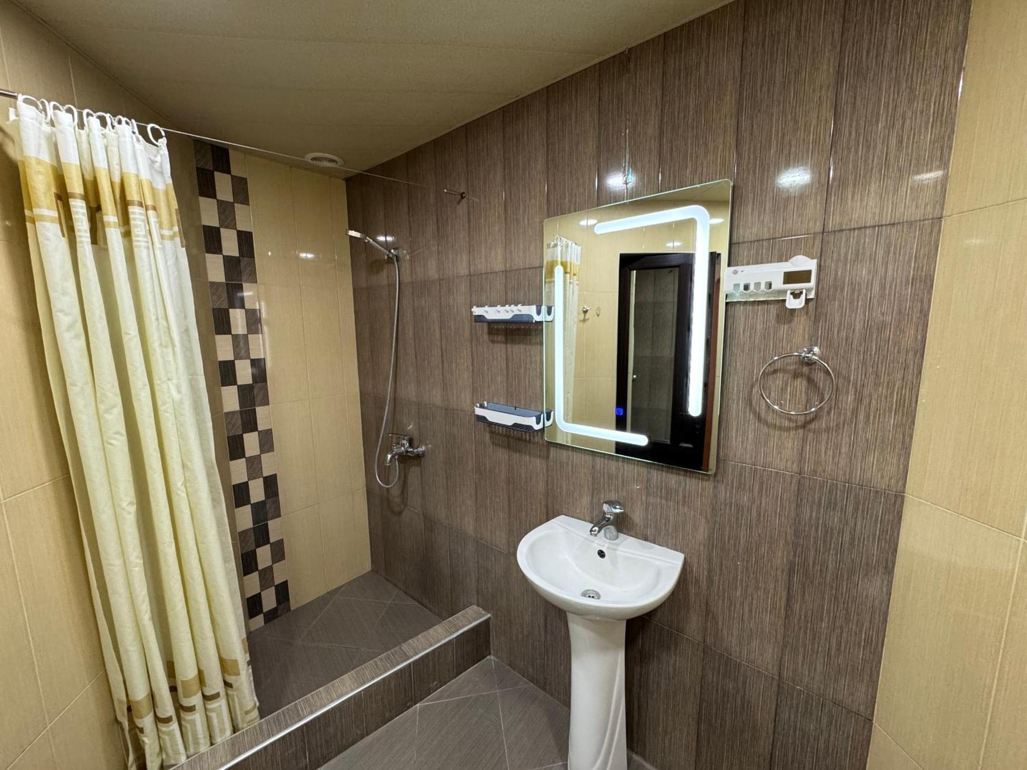Apartments On Paronyan 15 เยเรวาน ภายนอก รูปภาพ